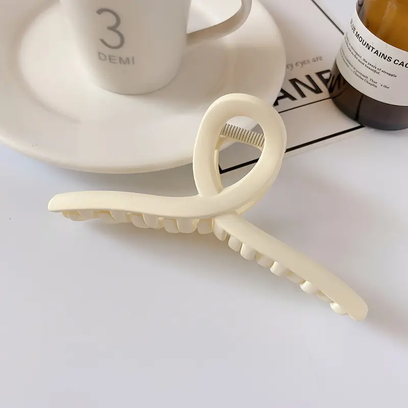 High-Grade Shark Clip Hairpin for Women - Image 5