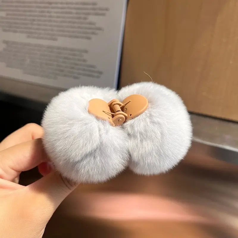 Grey Faux Fur Clip Hairpin for Women Large - Image 16