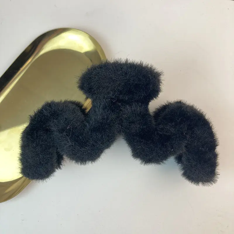 Grey Faux Fur Clip Hairpin for Women Large - Image 20