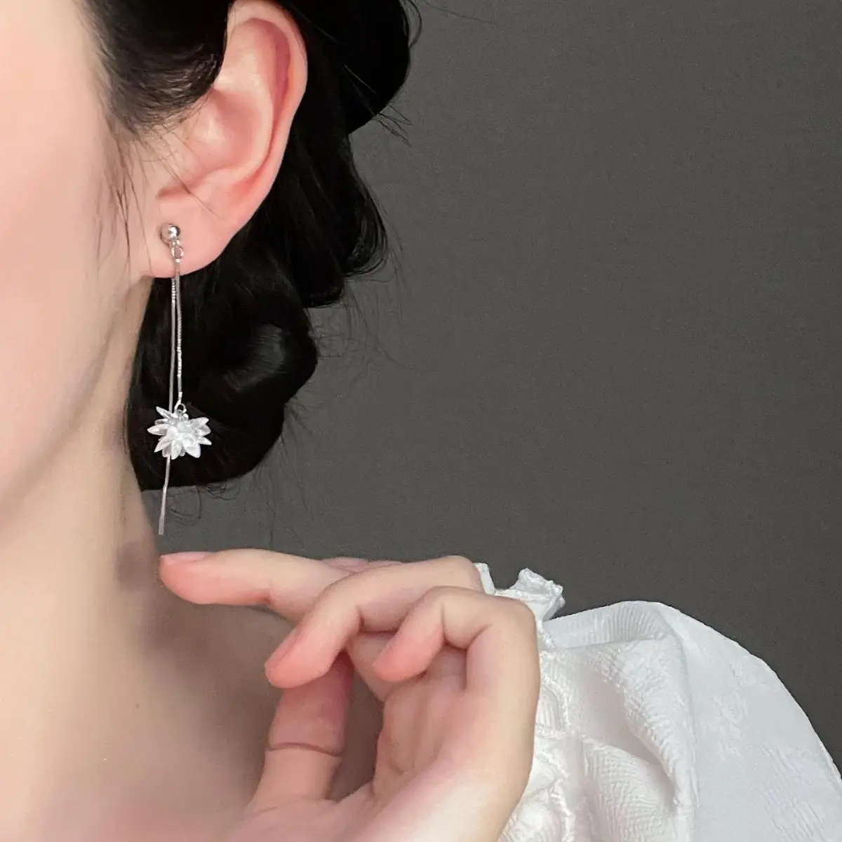 Snowflake Earrings for Women Summer Wear - Image 4