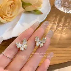 Fairy Elf Butterfly Tassel Ear Clip for Women — feature 5