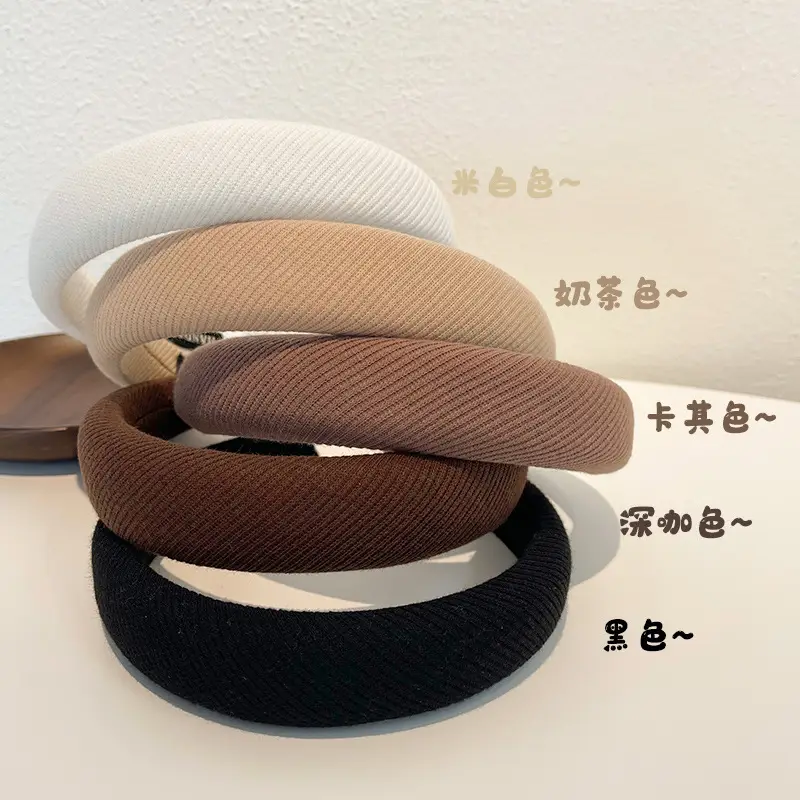 Women's Face-Revealing Pressure Hair Hoop Beige - Image 7