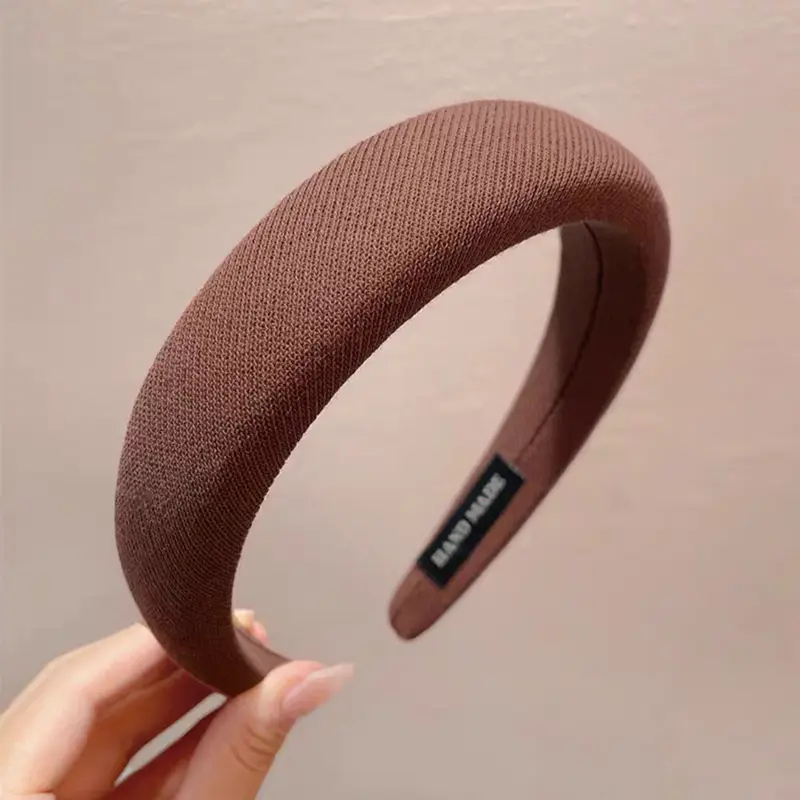 Women's Face-Revealing Pressure Hair Hoop Beige - Image 4