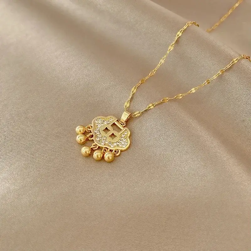 Gold Titanium Clavicle Necklace for Women