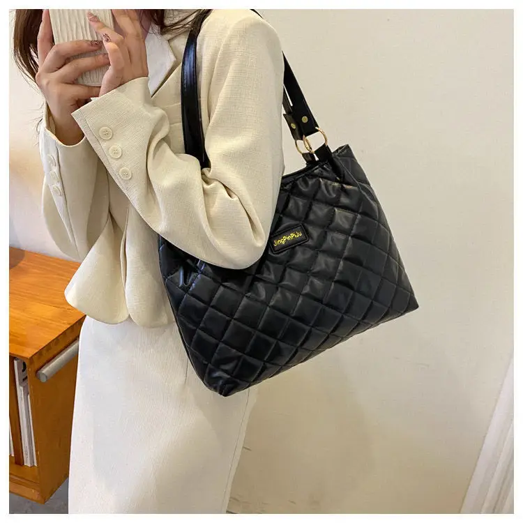 Red Quilted Women's Large Tote Bag 2026 — feature 23