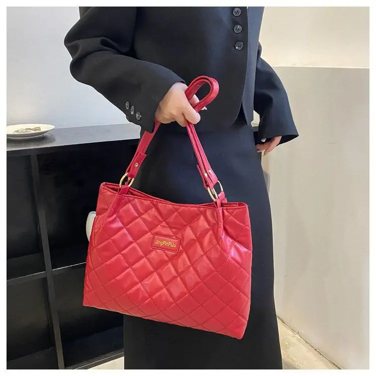 Red Quilted Women's Large Tote Bag 2026 — feature 26