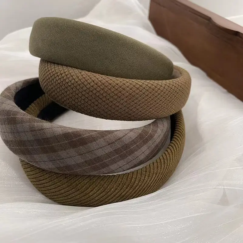 Super White Pique Leather Hair Band for Women