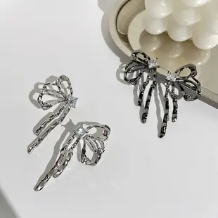 Halloween Ghost Earrings for Women Black White Oil Drop Alloy — feature 5