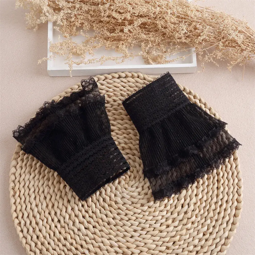 White Lace Star Cuffs for Women's Shoes - Image 6