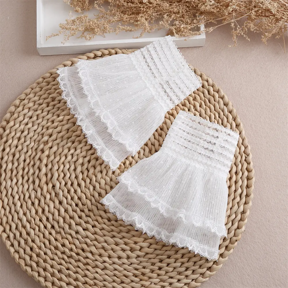 White Lace Star Cuffs for Women's Shoes — feature 16