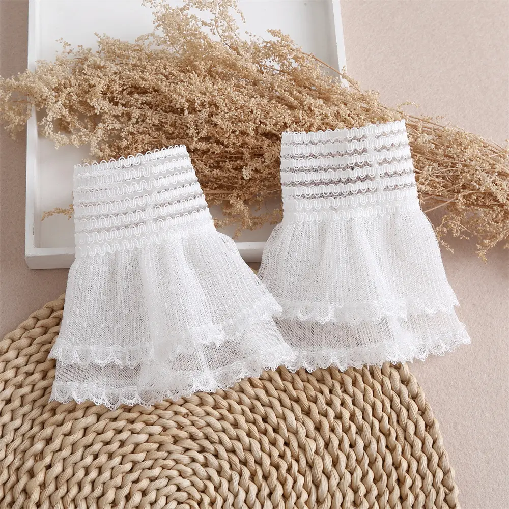 White Lace Star Cuffs for Women's Shoes — feature 21