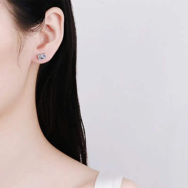 Xindeyi S925 Sterling Silver Earrings with Moissanite - Image 6