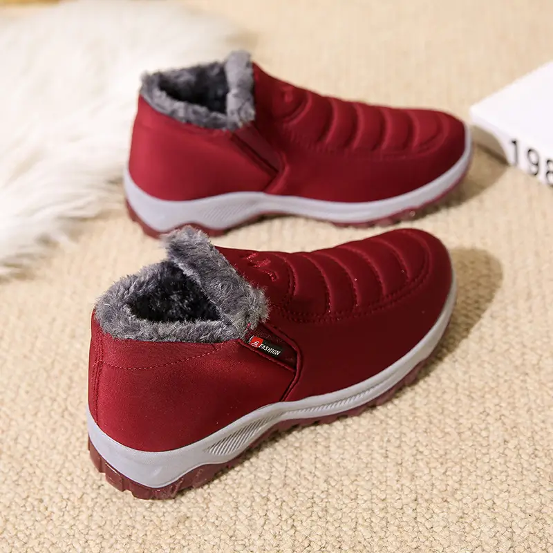 Winter Old Beijing Cloth Shoes Unisex fleece-lined Thickened Walking Shoes for Middle-aged and Elderly Warm Non-slip Cotton Boots Snow Boots