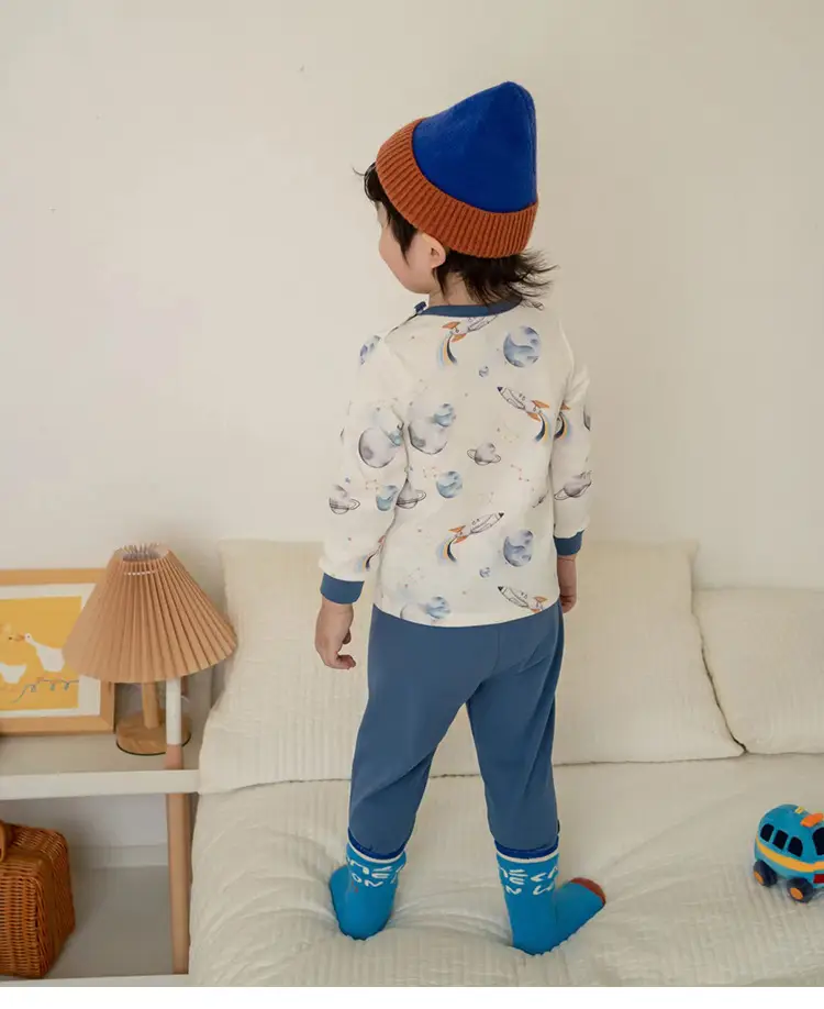 2025 Spring Boys Girls Pajamas Set Can Be Weared Outside — feature 23