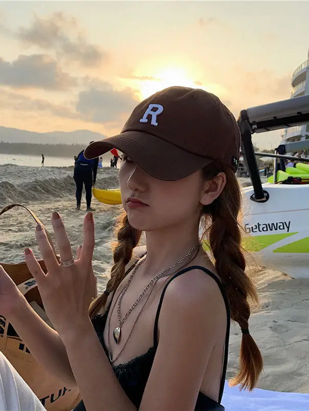 Women's Brown R-Label Hair Cap Hat Set — feature 2