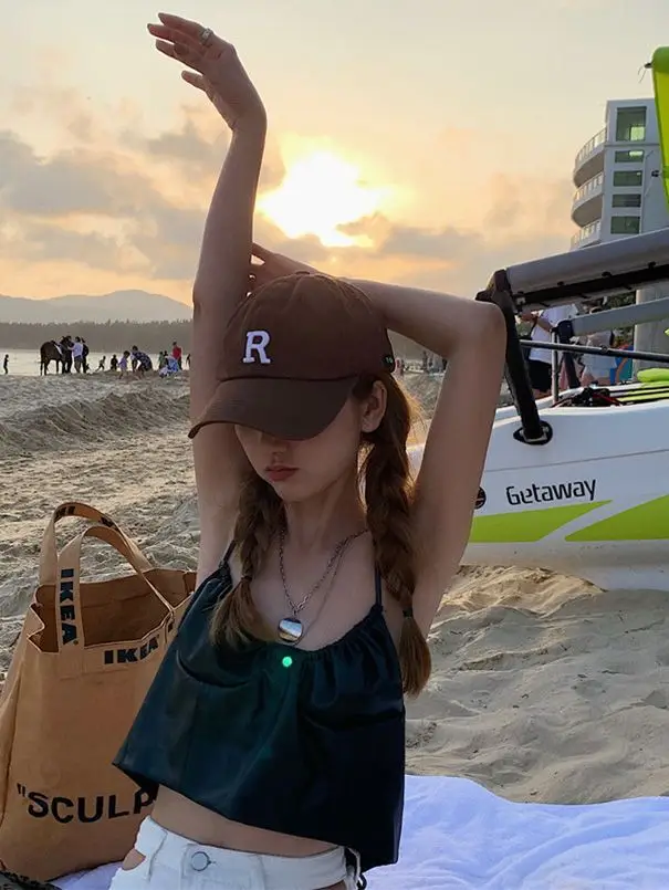 Women's Brown R-Label Hair Cap Hat Set — feature 5