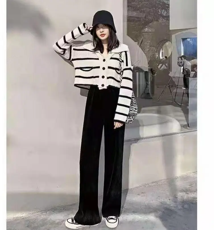Women Fleece Lined Wide Leg Pants Cream Off White — feature 4
