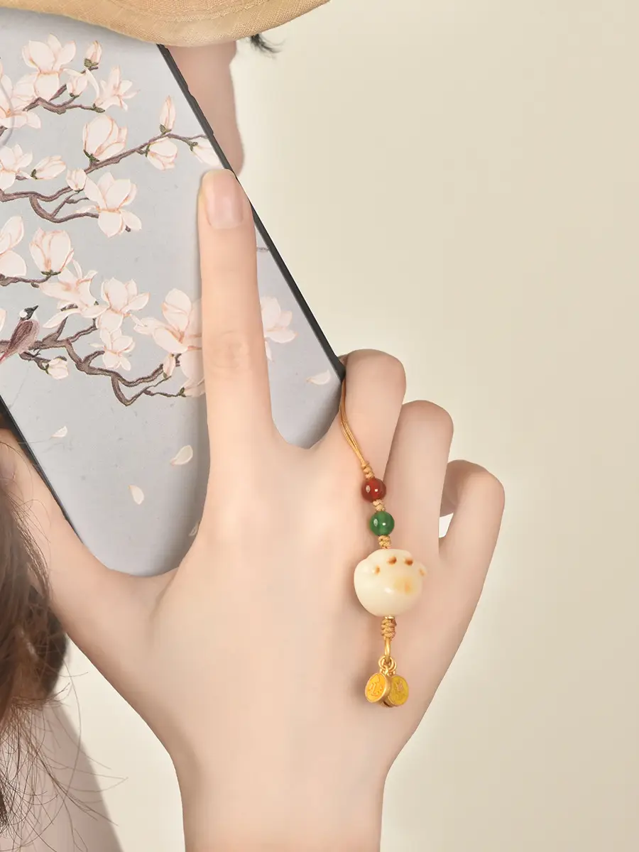 Charcoal Cat's Claw White Jade Pendant Mobile Phone Chain - Image 4