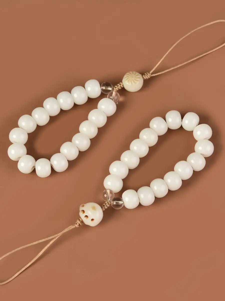 White Jade Bodhi Root Mobile Chain Lanyard Men's and Women's Short Ring Chain Keychain Pendant Cat's Claw Pendant - Image 6