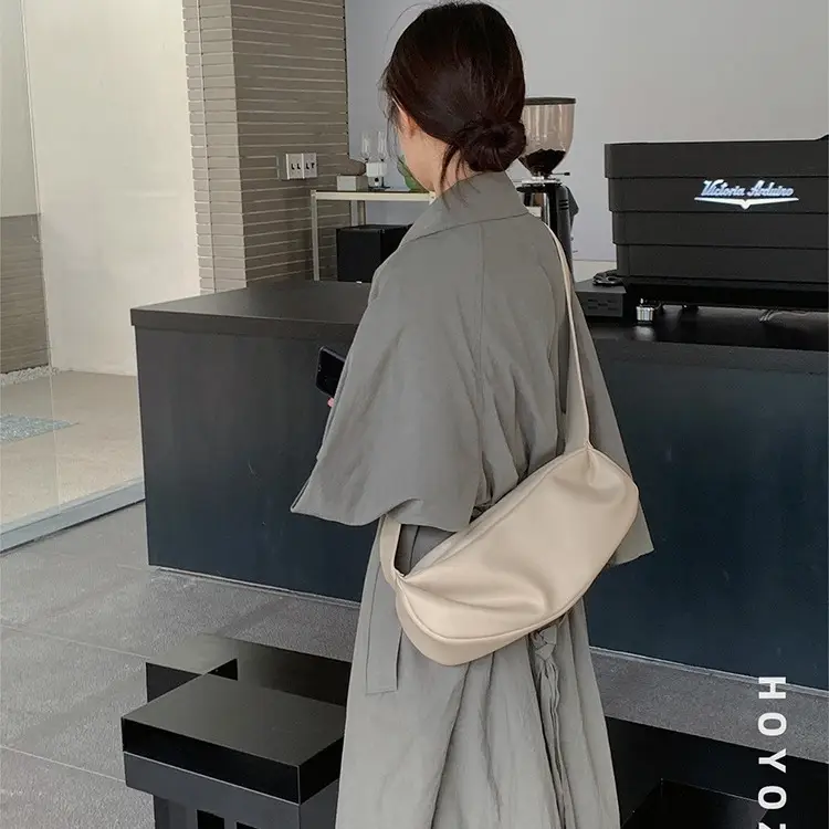 European Normcore Soft Leather Pleated Bag Large Capacity Lazy Crossbody