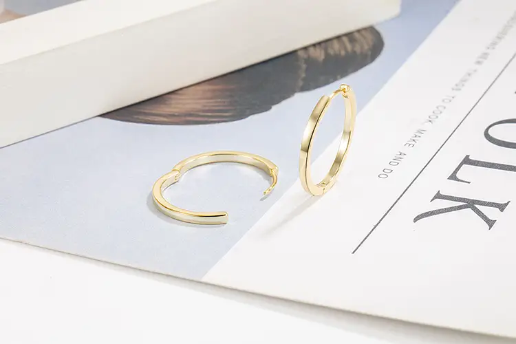 Gold Plain Hoop Earrings for Women — feature 7