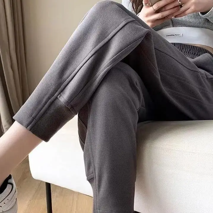 Women Fleece Lined Jogger Pants Slimming Loose Fit