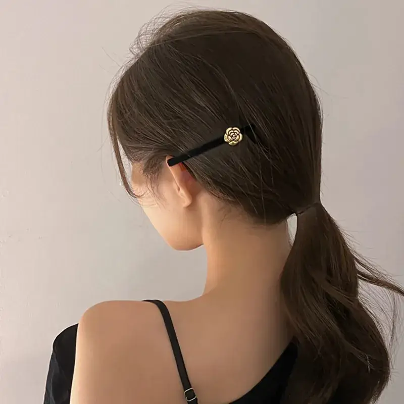 Camellia Hairpin for Women with Velvet Clip - Image 5