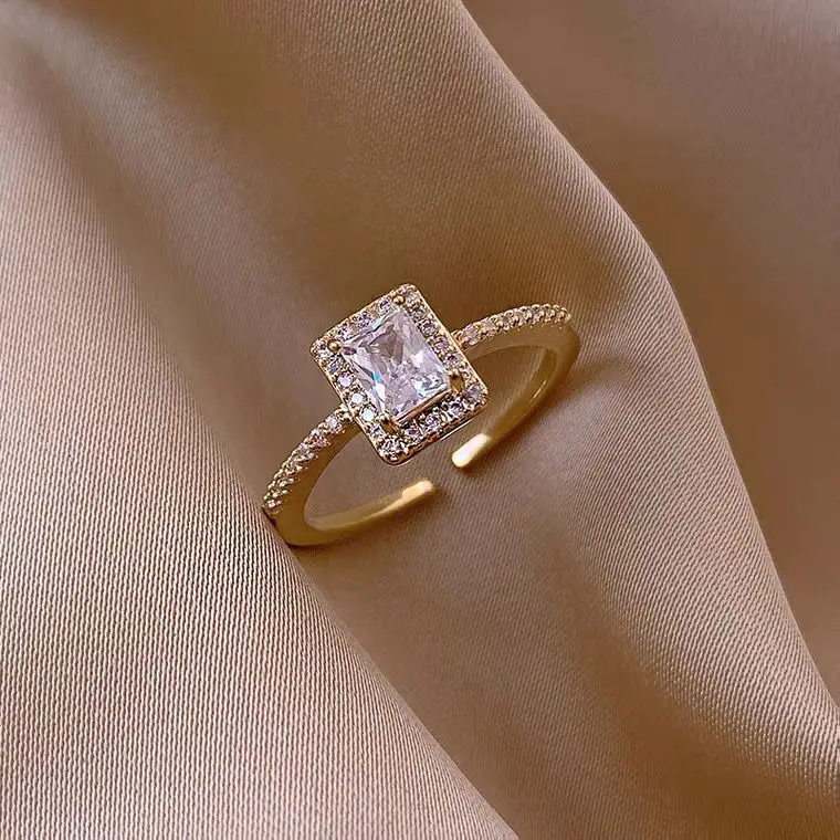 K-Style of Accessible Luxury Zircon Super Flash Ring Ins Niche Design Square Diamond Cold Style Exquisite Ring Opening Adjustable Ring - Image 7