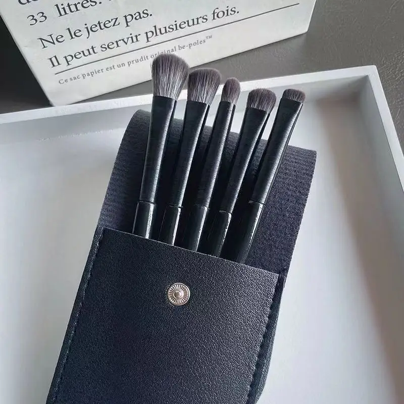 Cangzhou Soft Hair Eye Shadow Brush 6 Set - Image 3