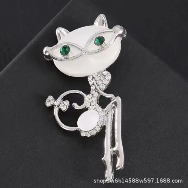 Kitten Eye Stone Brooch with Crystal Design