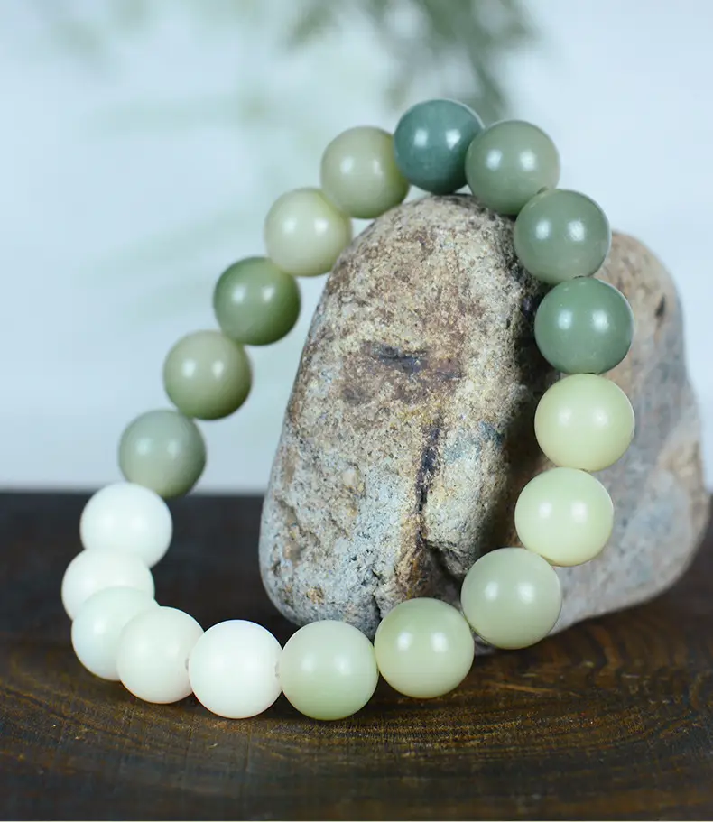 Gradient Green White Jade Bodhi Root Bracelet for Men Women — feature 2