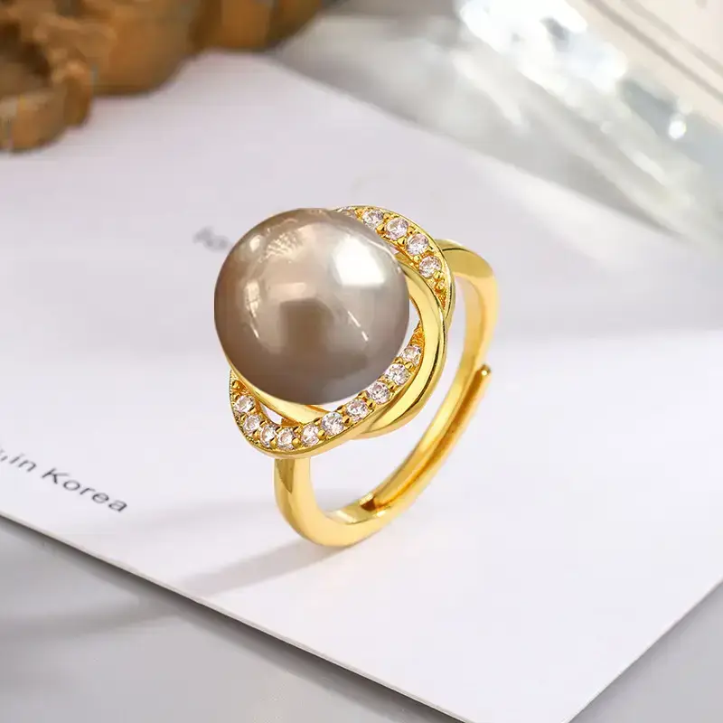 Tuhao Gold Pearl Ring with Zircon Border — feature 6