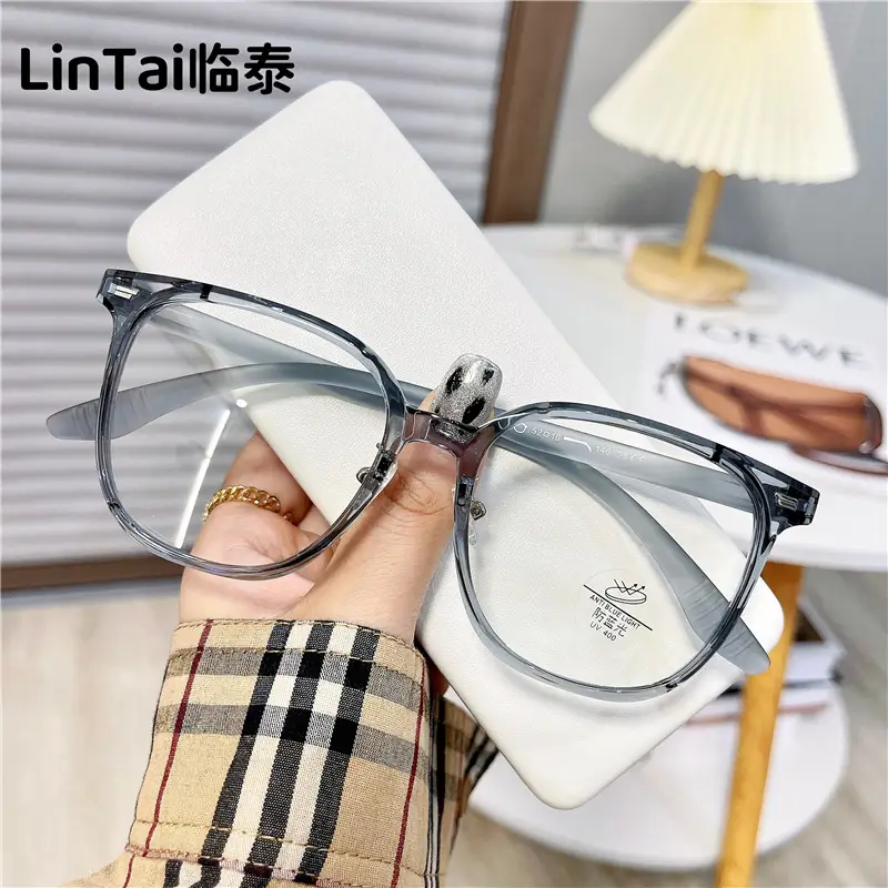 Korean Style Green Frame Glasses for Women - Image 2