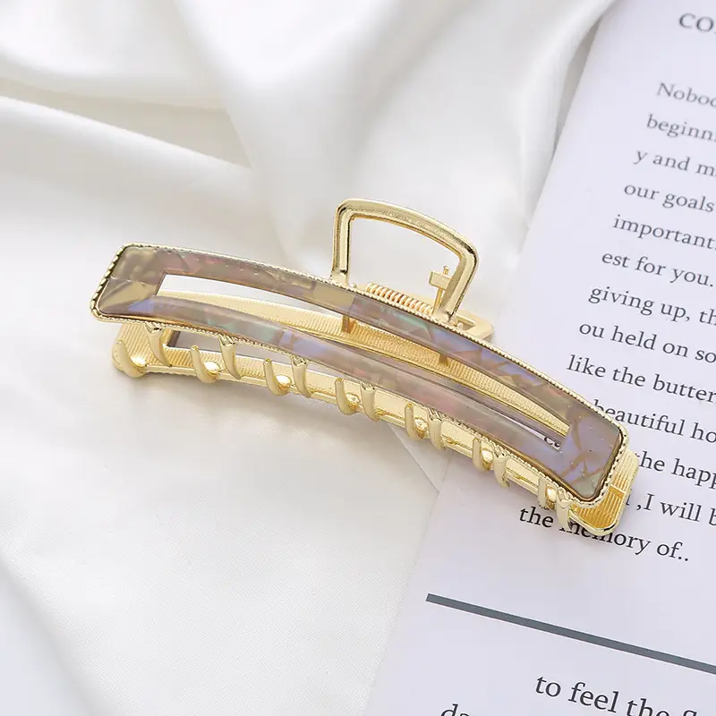 Large Metal Shark Clip Hairpin for Women - Image 2