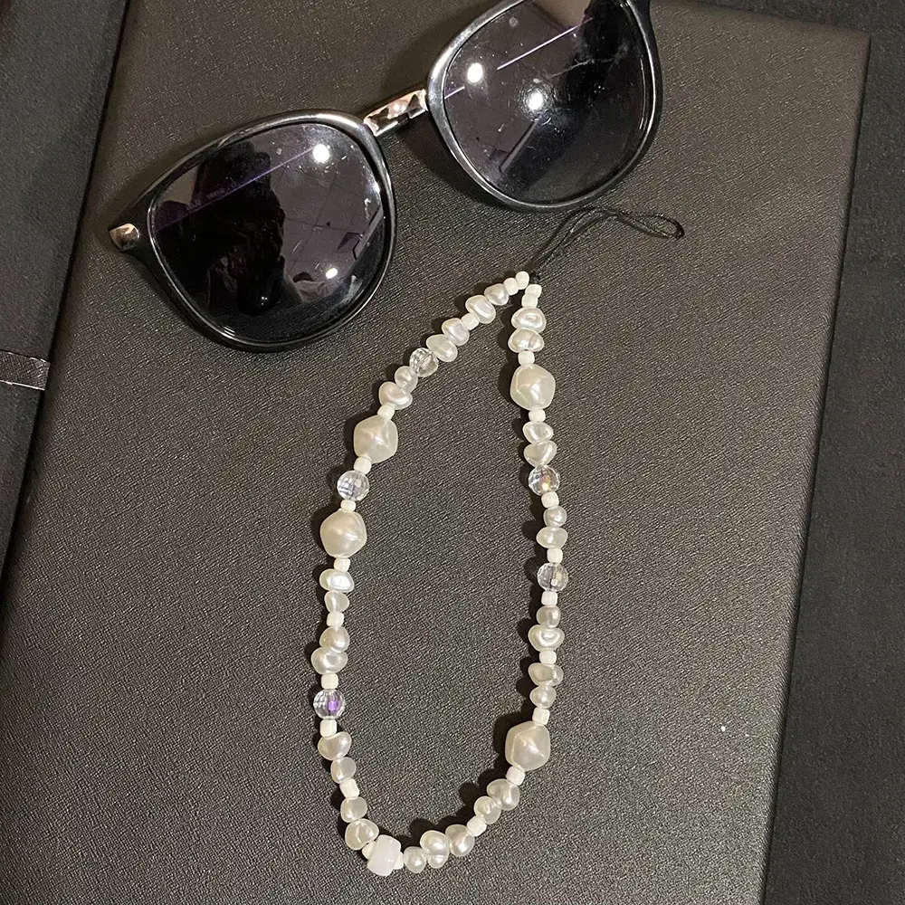 Japanese Korean Style Crystal Beaded Mobile Chain Pearl Lanyard - Image 4