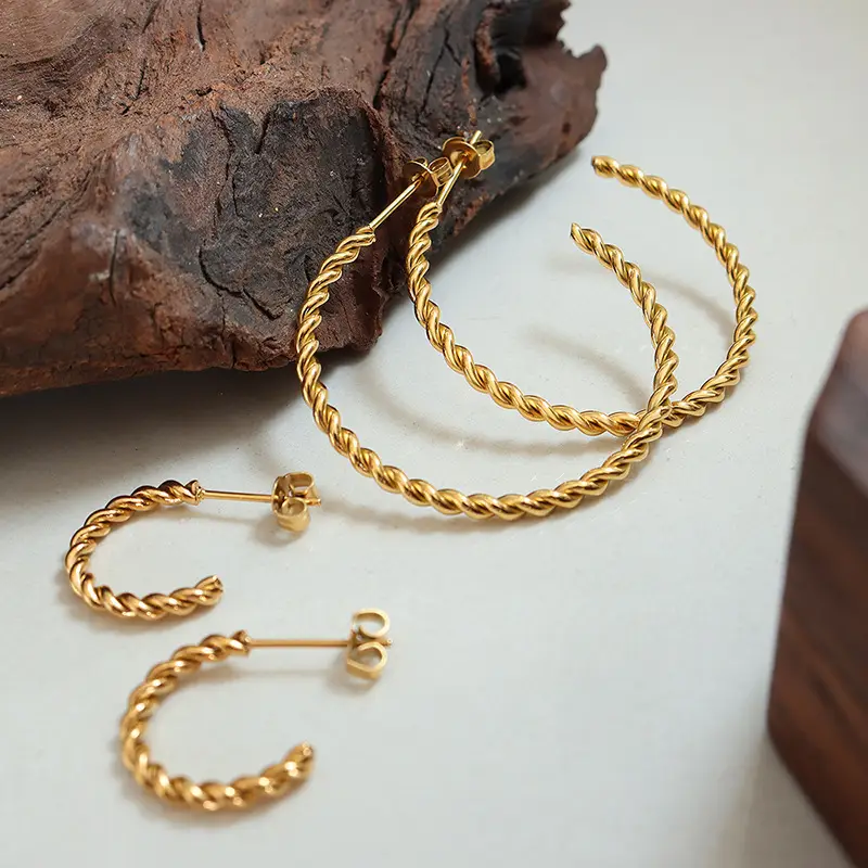 Golden C-Shape Earrings Necklace Set for Women - Image 9