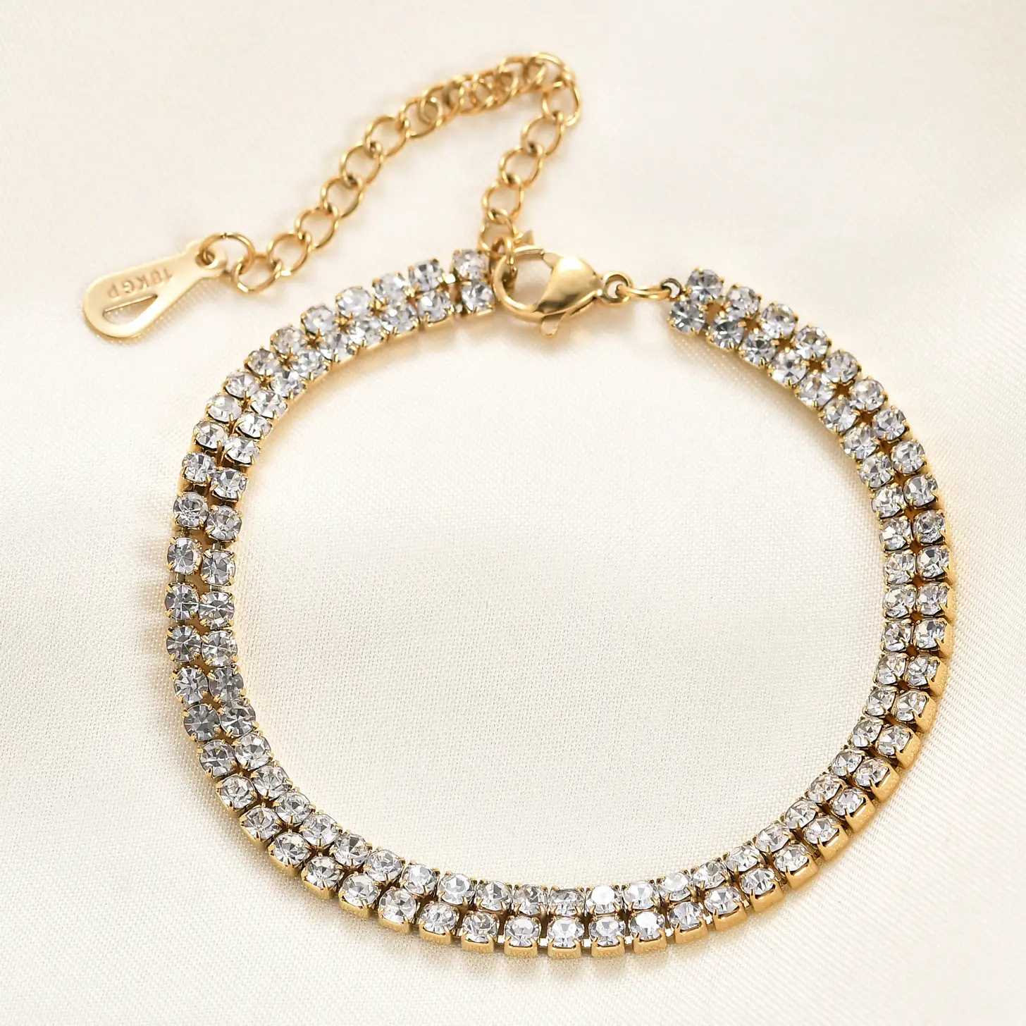 14K Gold Titanium Bracelet with Two Rows of Diamonds — feature 5