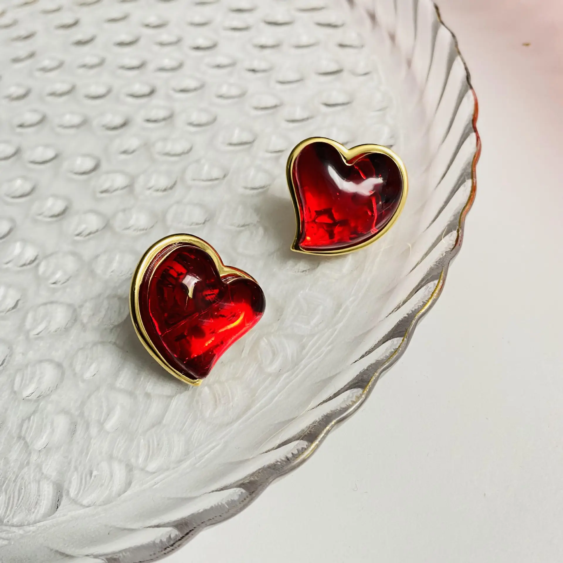 Red Lava Heart Jelly Glass Earrings for Women — feature 5