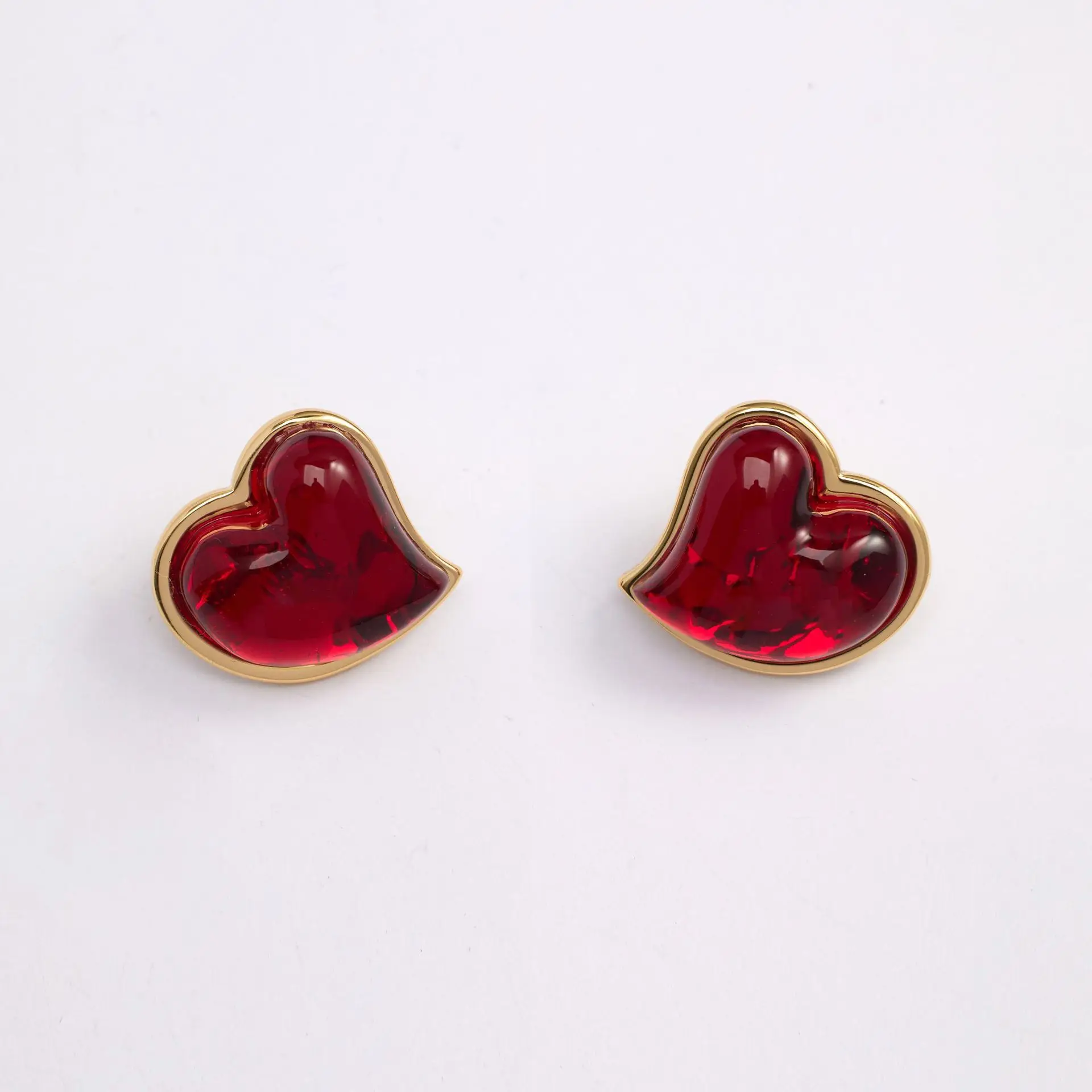 Red Lava Heart Jelly Glass Earrings for Women — feature 7
