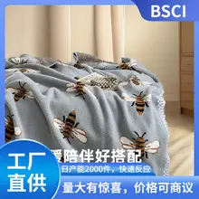 Bee Pattern Velvet Blanket with Pillow Cover — feature 25