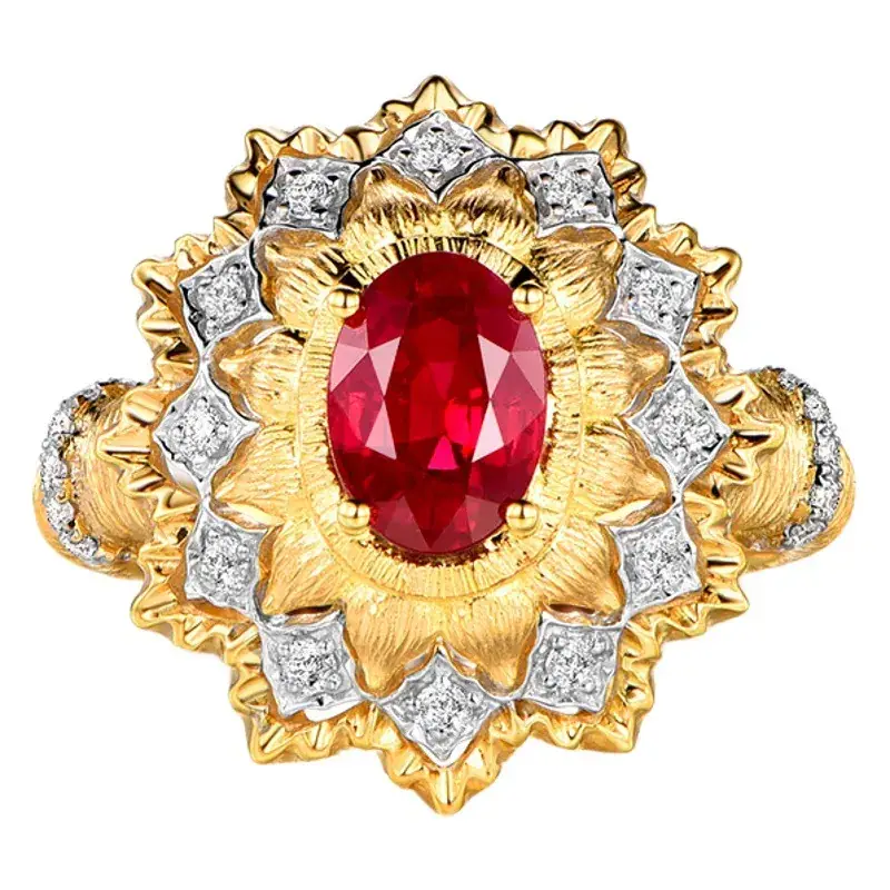 Italian Textured Carved Gold Ring Red Diamond Double