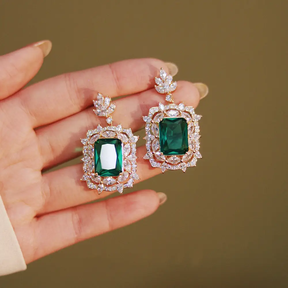 High-Grade Green Zircon French Retro Earrings for Weddings & Banquets - Image 4