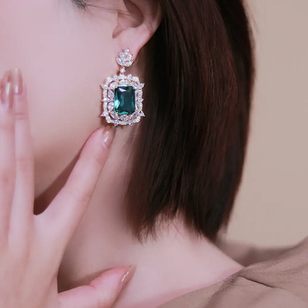 High-Grade Green Zircon French Retro Earrings for Weddings & Banquets - Image 5