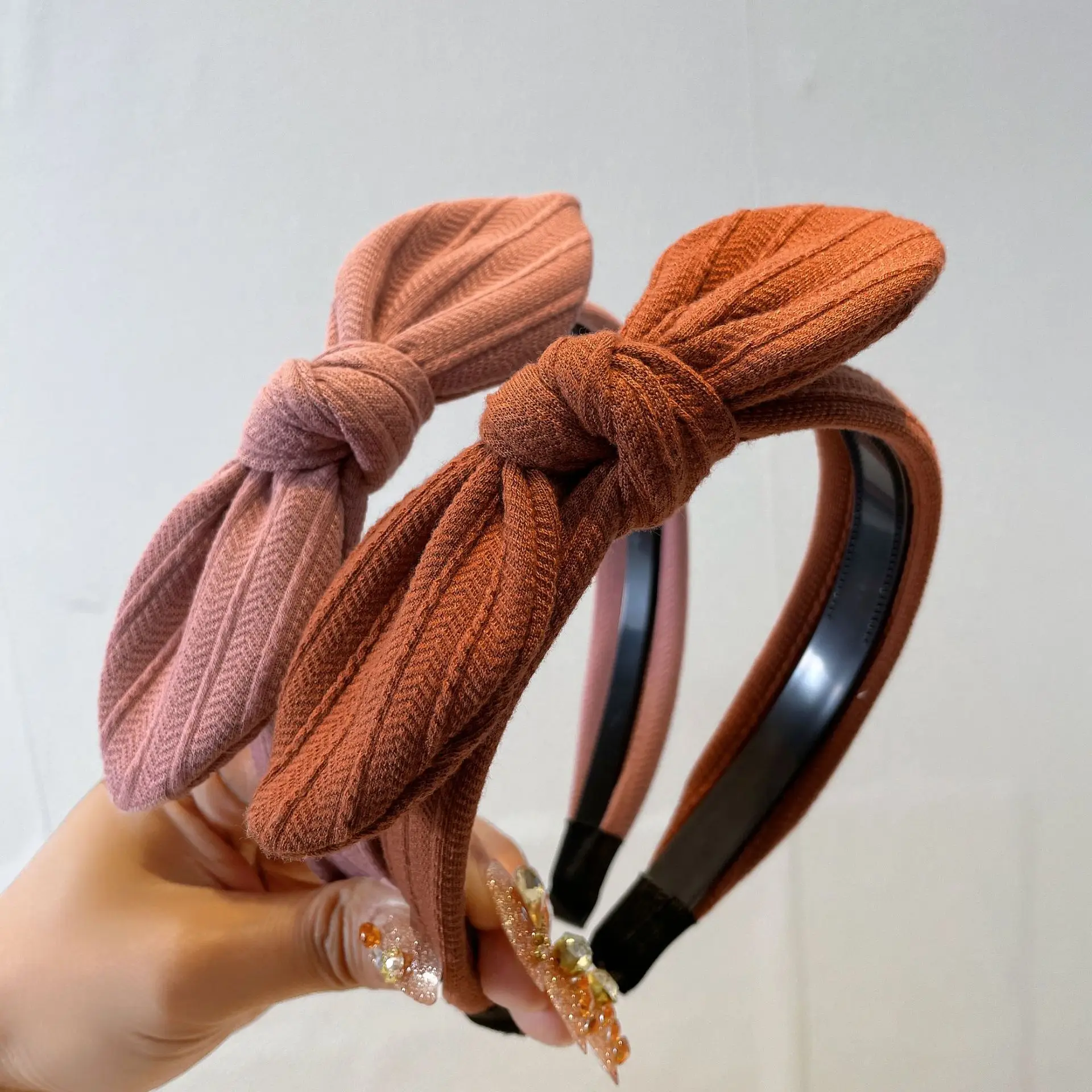 Korean Bow Headband with Wide Bristle for Women - Image 3
