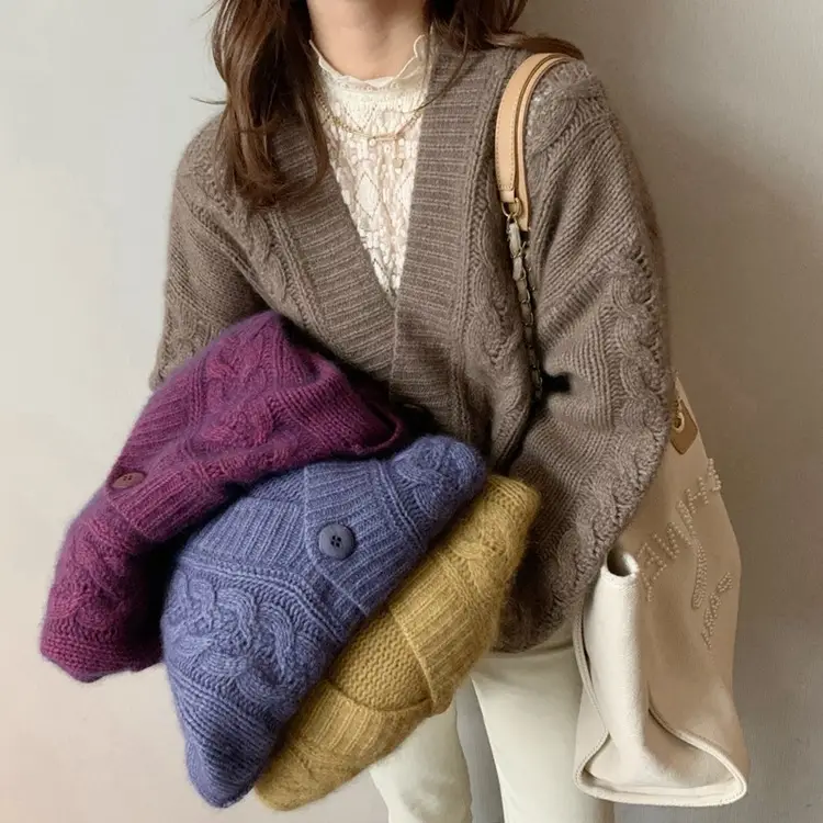 Women's V-Neck Cable Knit Pullover Sweater White — feature 29