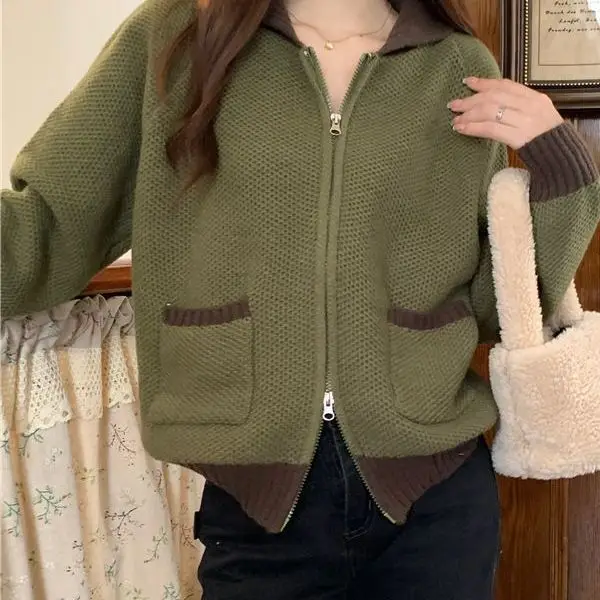Women's V-Neck Cable Knit Pullover Sweater White — feature 30