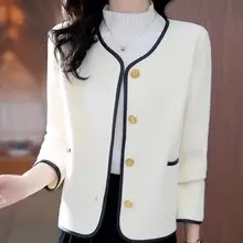 Women's V-Neck Cable Knit Pullover Sweater White — feature 7