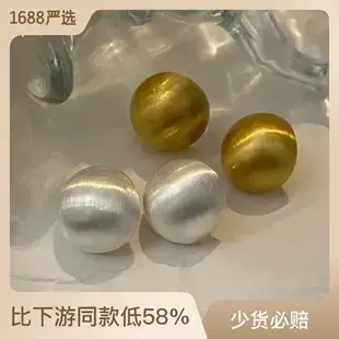 Sweet Cool Style Hip Hop Rivet Ear Buckle Gold — feature 7