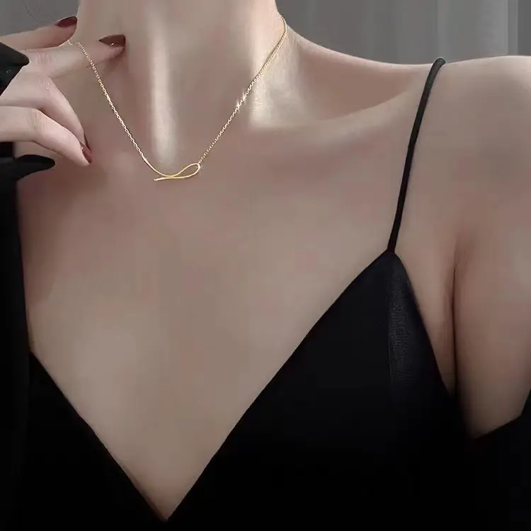 S925 Sterling Silver Necklace for Women New Light Luxury