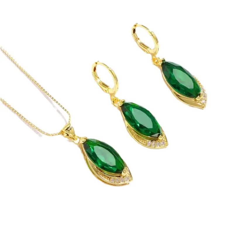 Green Cat Eye Earrings Set Gold Plated - Image 7